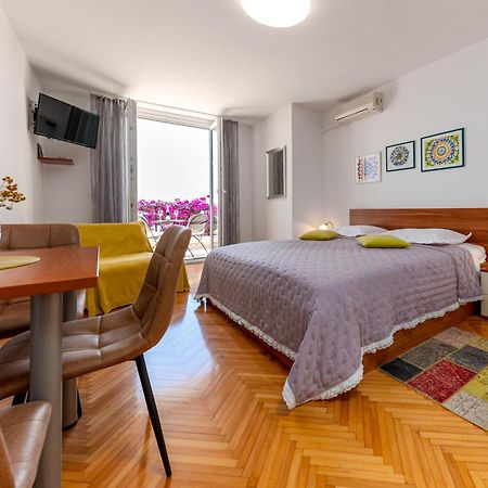 Villa Sokol Brela Bagian luar foto
